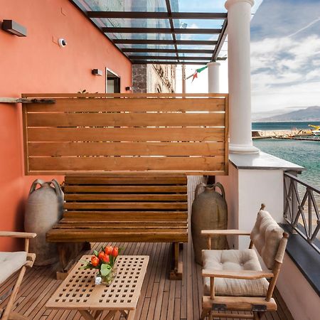 Yacht Club Capo Cervo Suites B&B Península Sorrentina Exterior foto